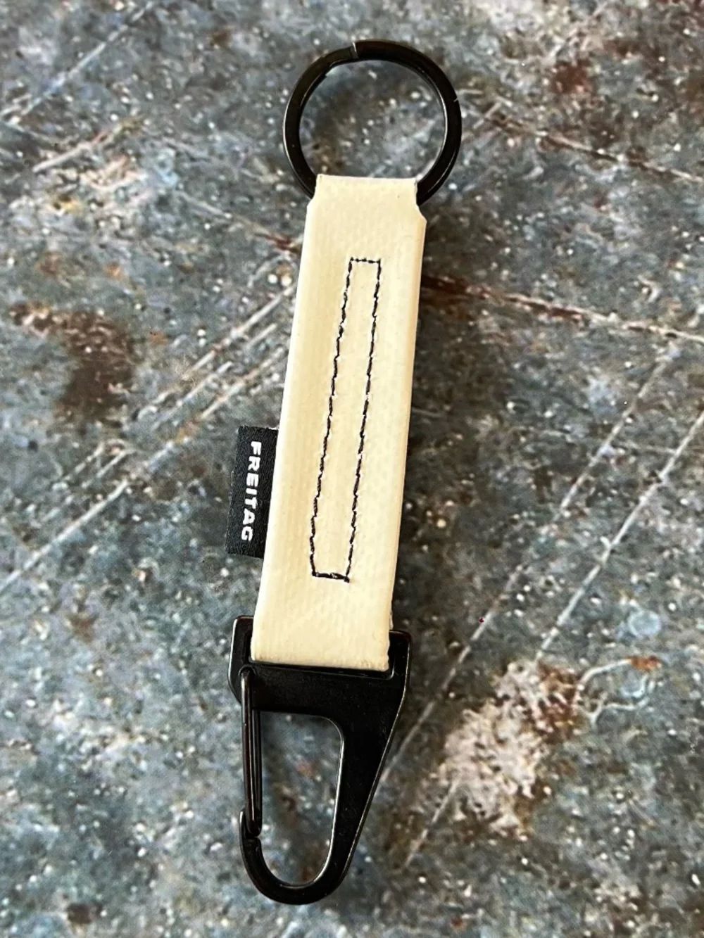 NWOT Freitag F531 ARCHER  Key Organizer key holder